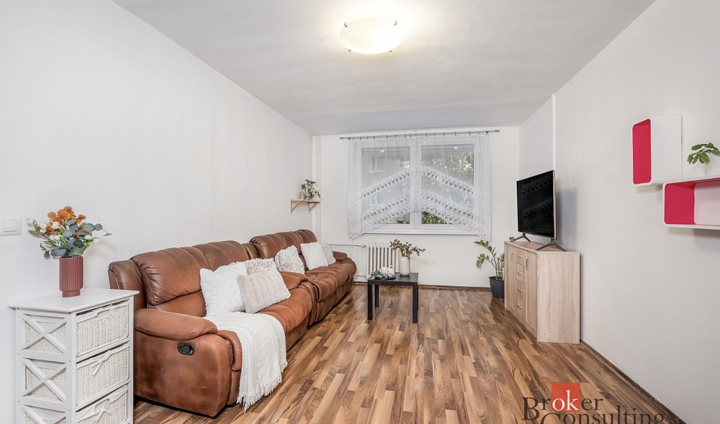 Prodej bytu 2+kk 43 m², Praha – náhled fotky 3