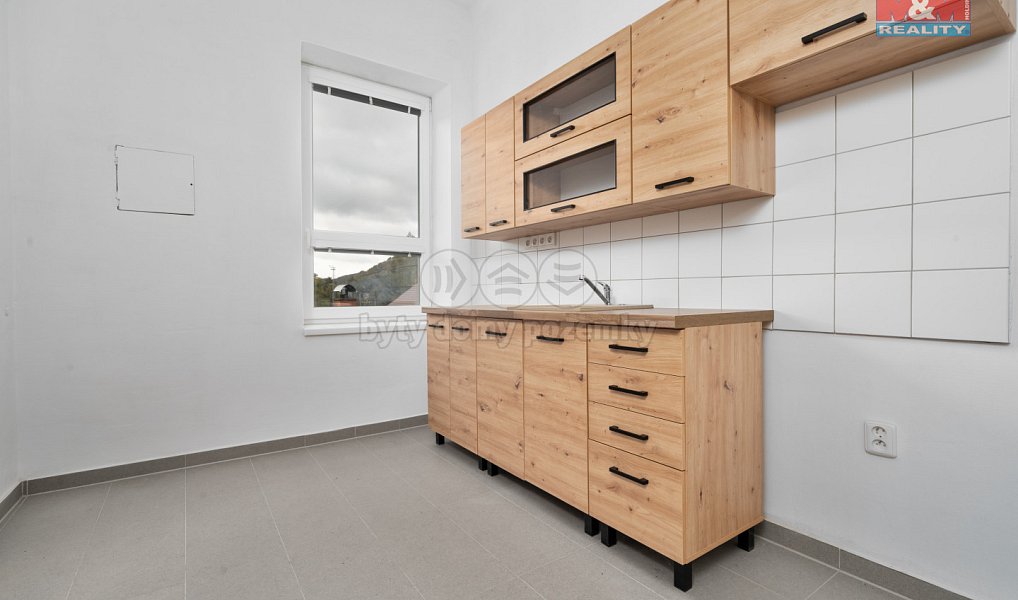 Prodej bytu 2+1 53 m², Hanušovice – náhled fotky 4