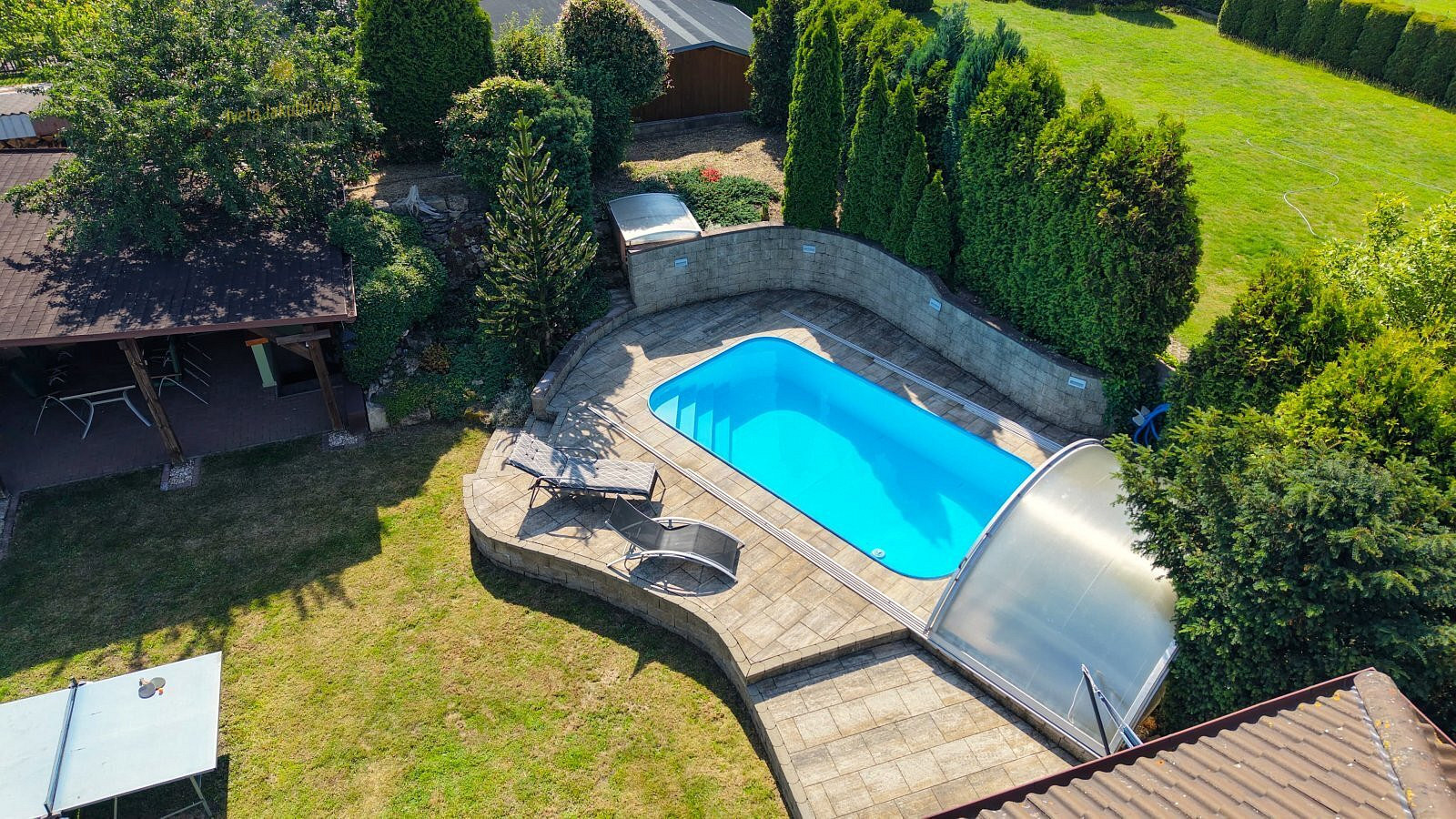 Prodej domu 220 m² s pozemkem 842 m² — photo 2