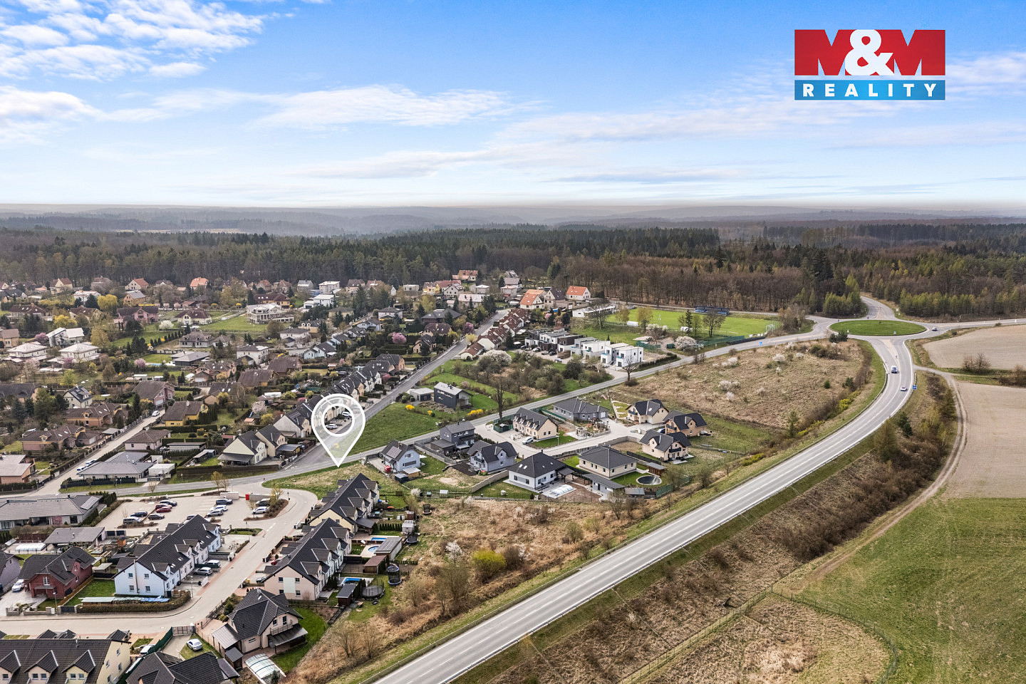 Prodej stavebního pozemku 589 m² – fotografie 4