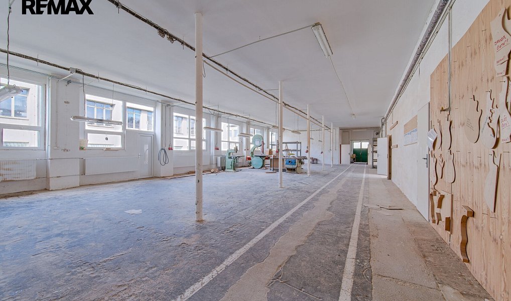 Pronájem skladovacích prostor 430 m², Luby – náhled fotky 3