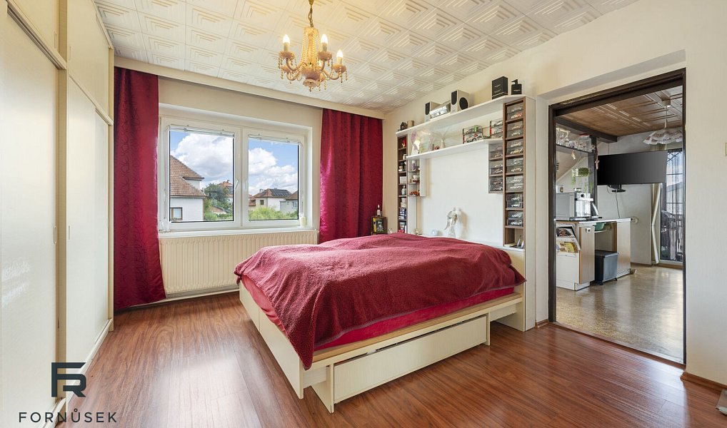 Prodej domu 229 m² s pozemkem 579 m², Uherský Brod – náhled fotky 13