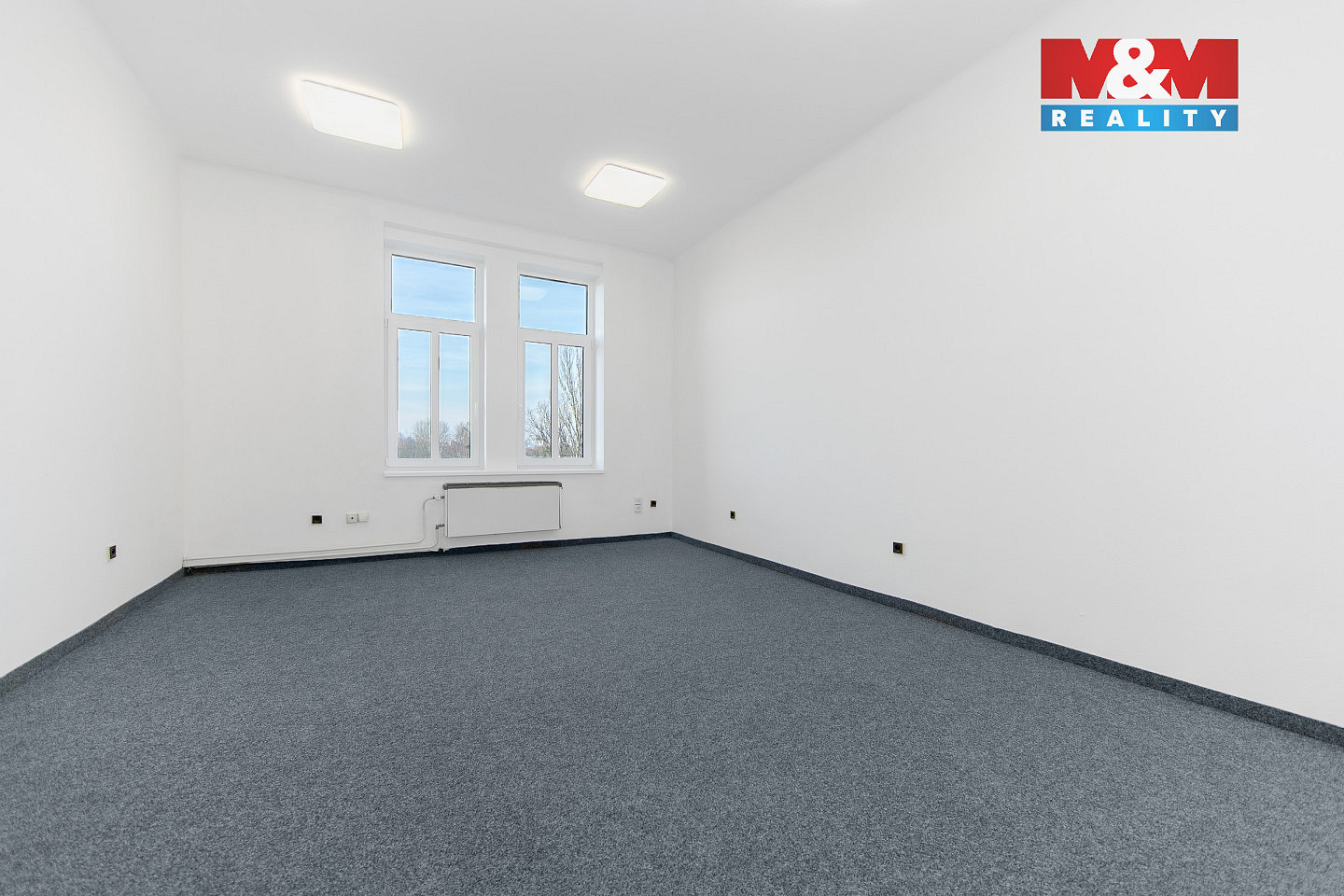 Pronájem kanceláře 51 m² — photo 3