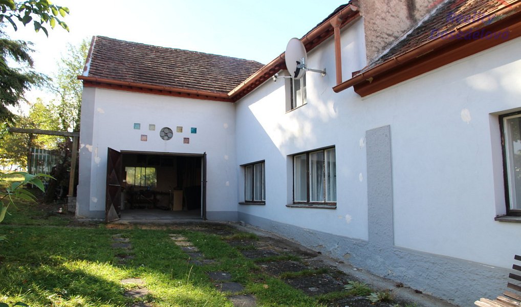Prodej domu 120 m² s pozemkem 2 355 m², Březová – fotka 1 z 31
