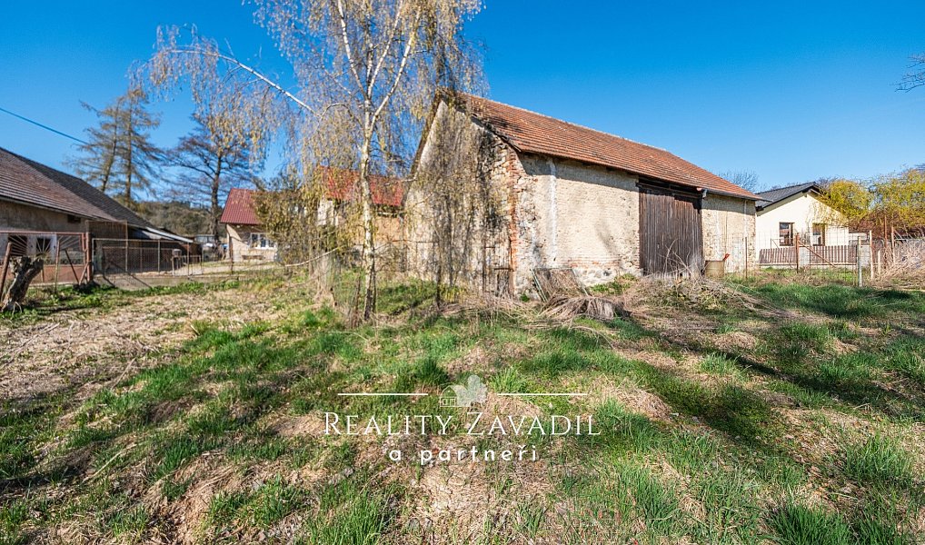 Prodej stavebního pozemku 1 230 m², Jankov – náhled fotky 15