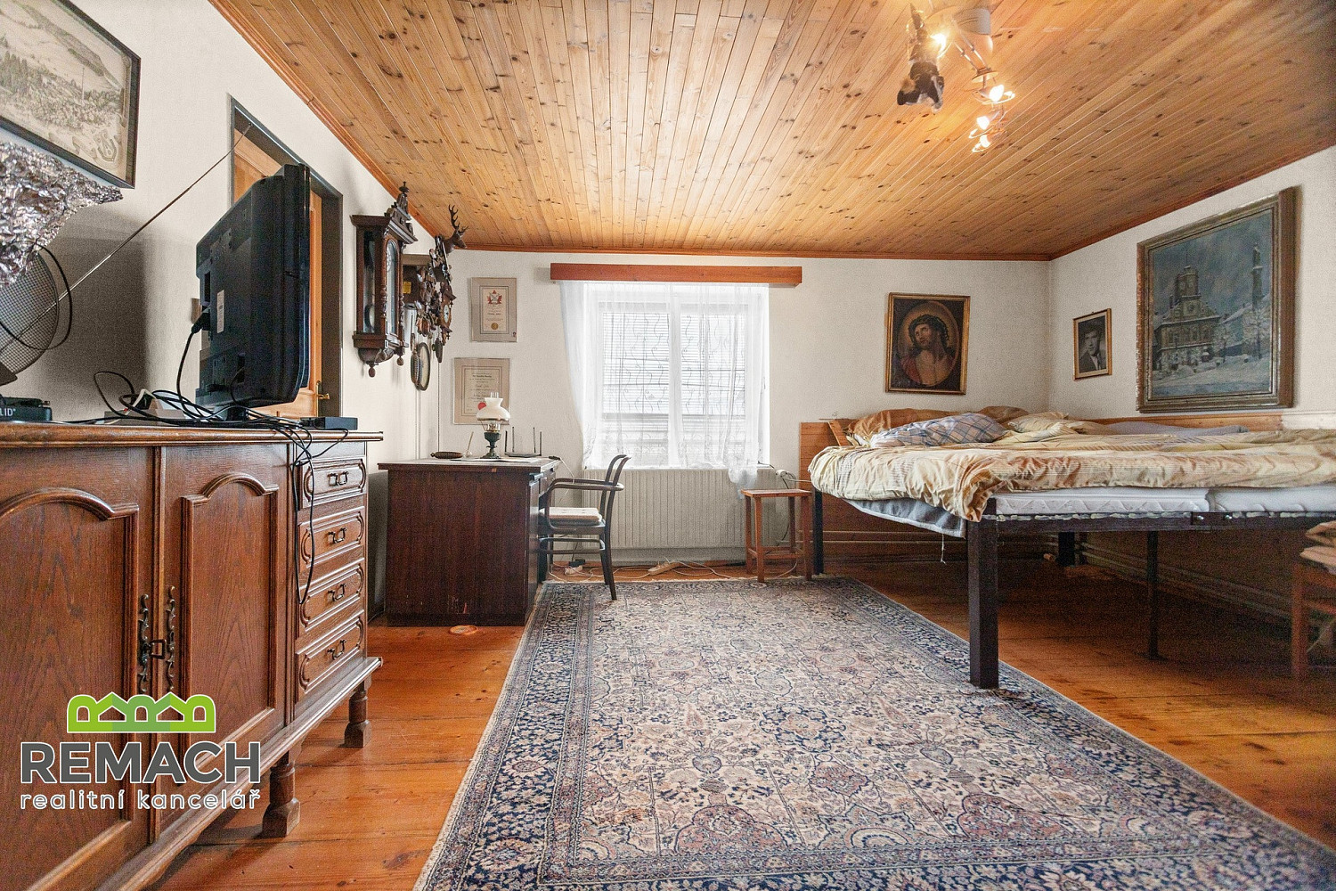 Prodej domu 260 m² s pozemkem 1 743 m² – fotografie 3