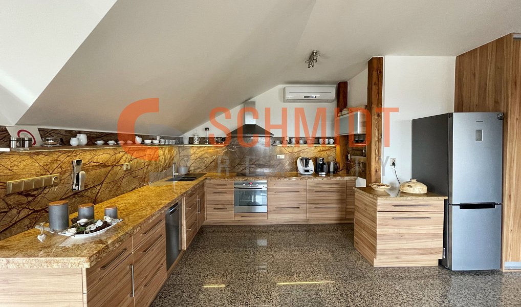 Prodej obchodních prostor 180 m², Břeclav – náhled fotky 17
