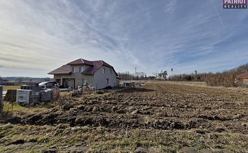Prodej stavebního pozemku 5 700 m², Dolní Újezd, okres Přerov