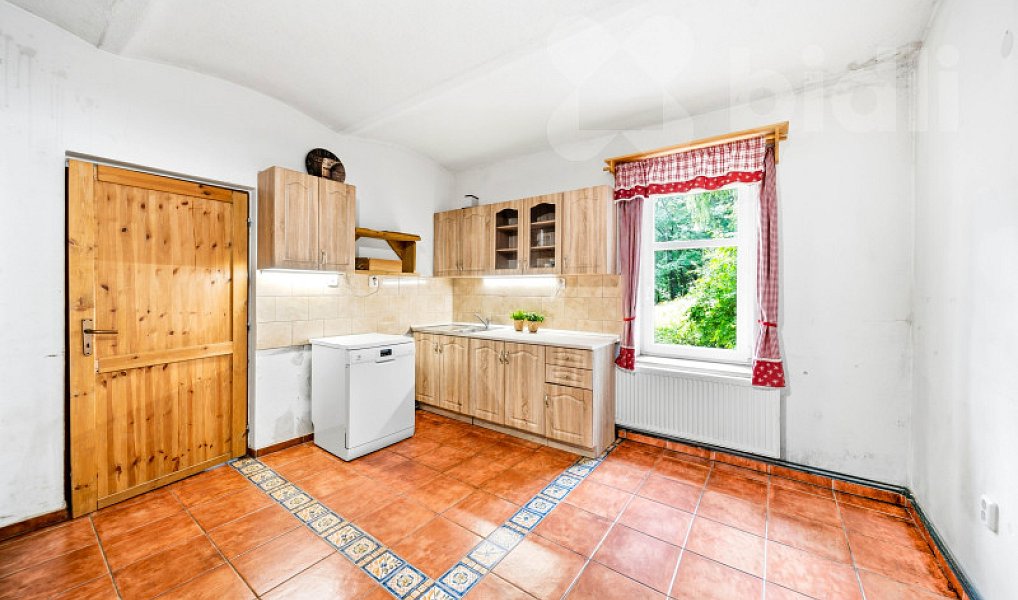 Prodej domu 149 m² s pozemkem 320 m², Dolní Dvůr – náhled fotky 3