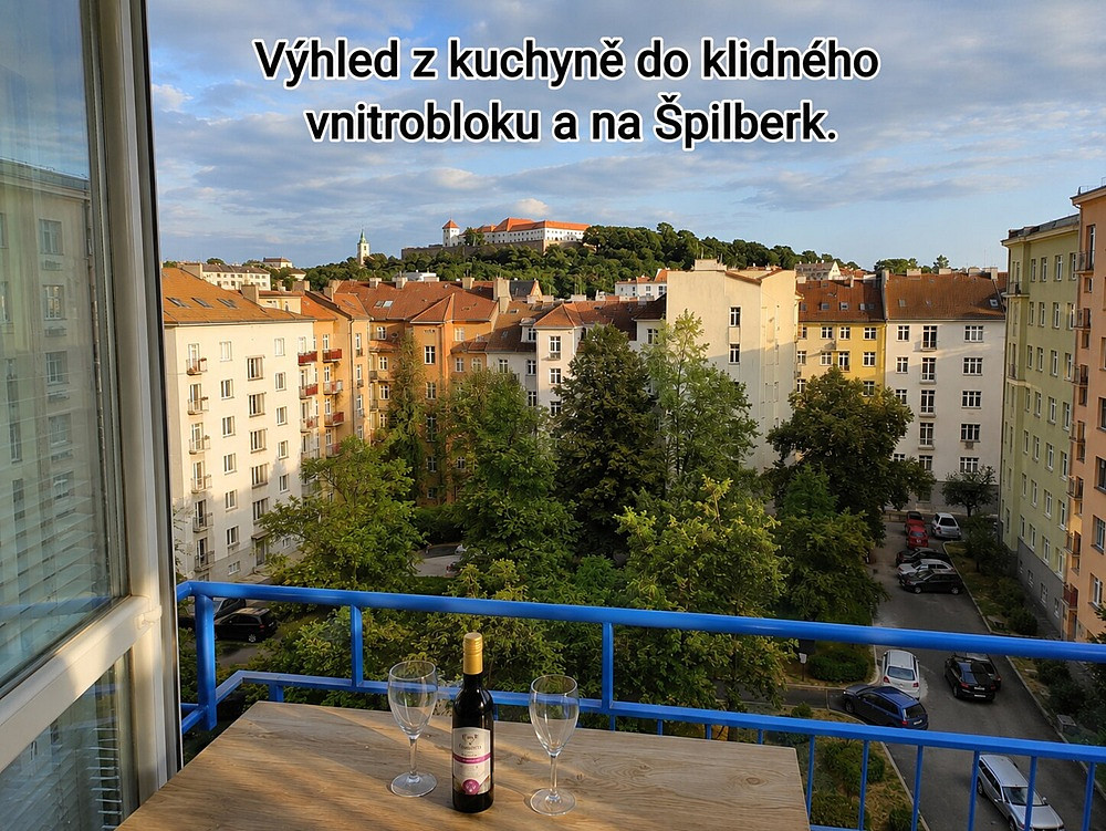 Pronájem zrekonstruovaného bytu 1+1 Brno-Veveří, ul. J. Uhra | Reality ...