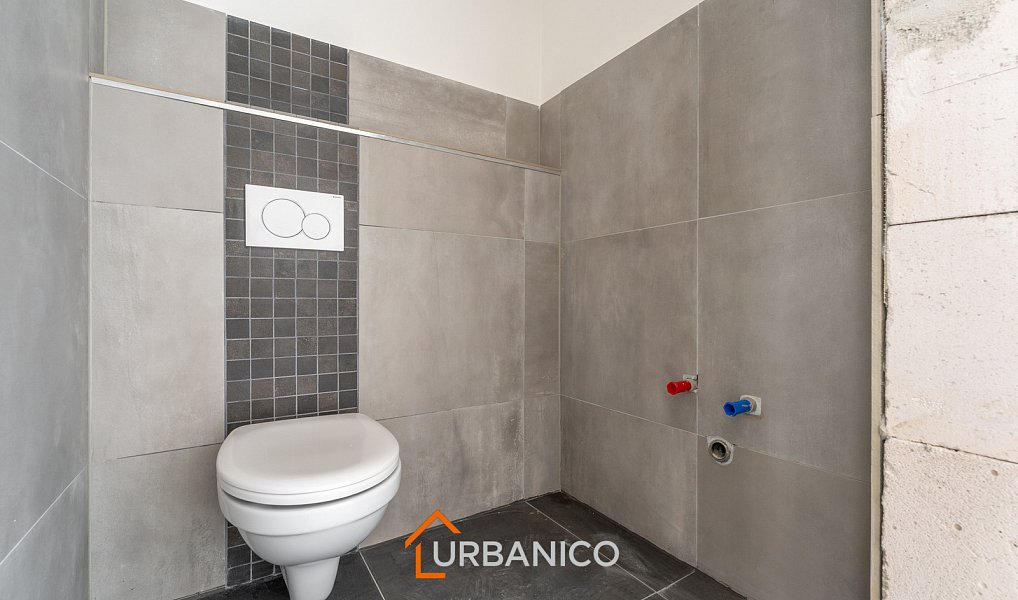 Prodej domu 230 m² s pozemkem 1 000 m², Kupařovice – náhled fotky 17