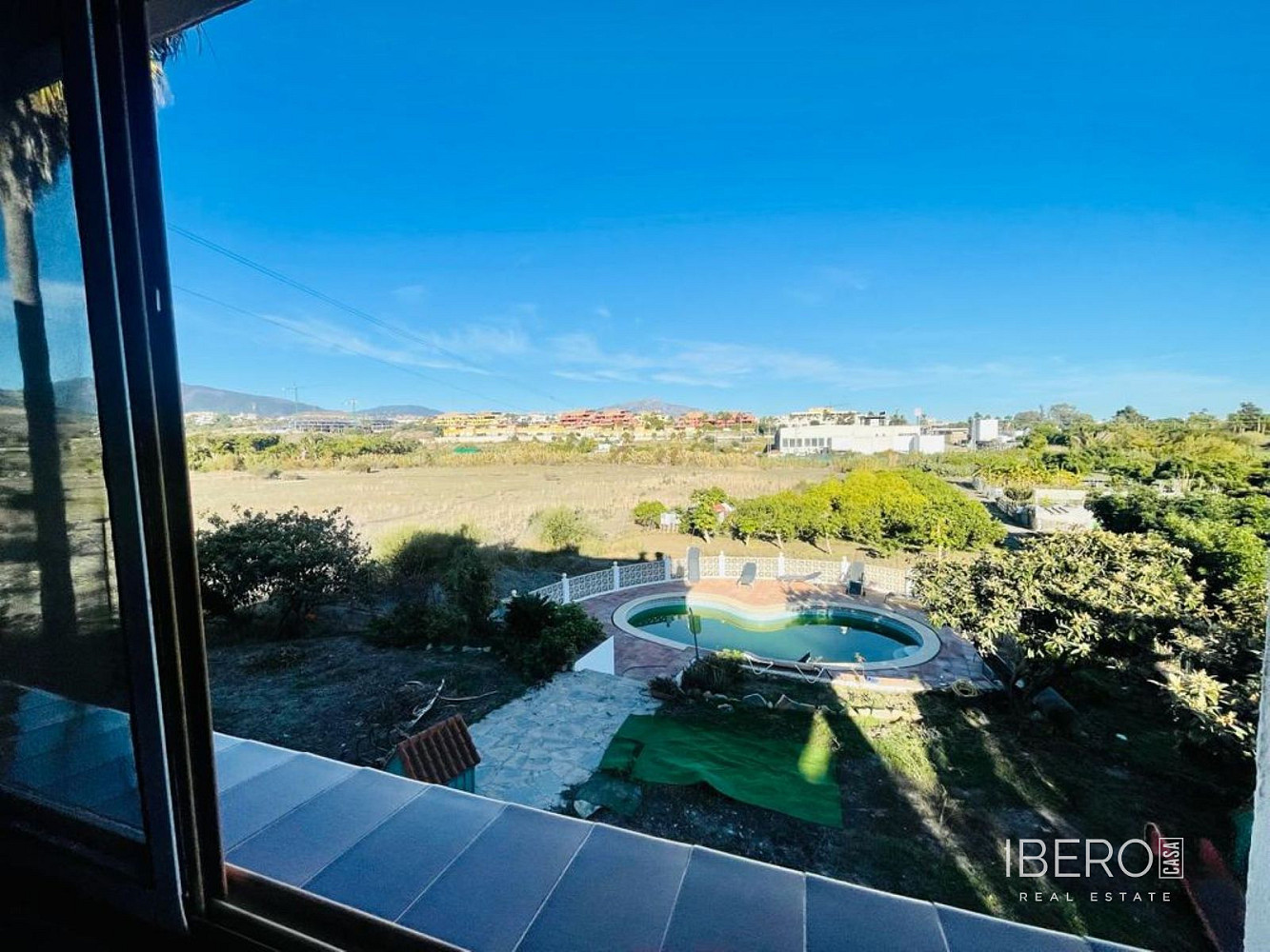 Prodej domu 513 m² s pozemkem 3 827 m²