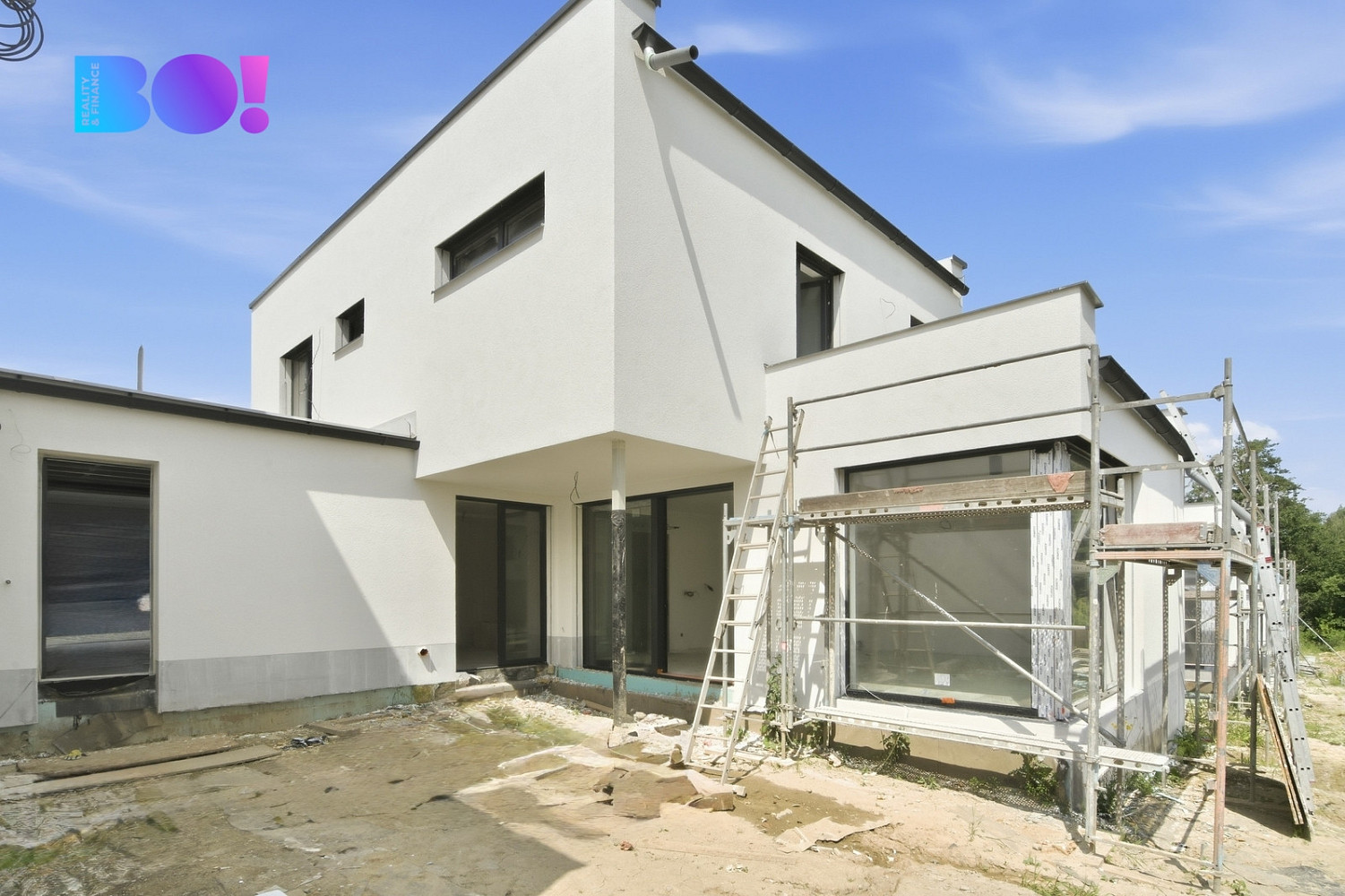 Prodej domu 200 m² s pozemkem 296 m² – fotografie 2