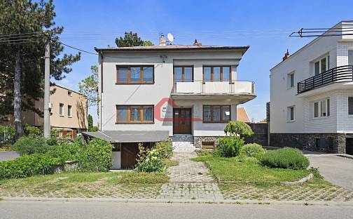 Prodej domu 290 m² s pozemkem 433 m², Mírová, Velké Bílovice, okres Břeclav