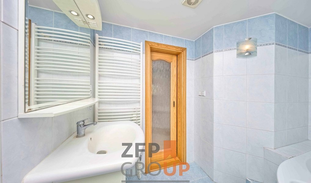 Prodej domu 227 m² s pozemkem 889 m², Senice na Hané – náhled fotky 12