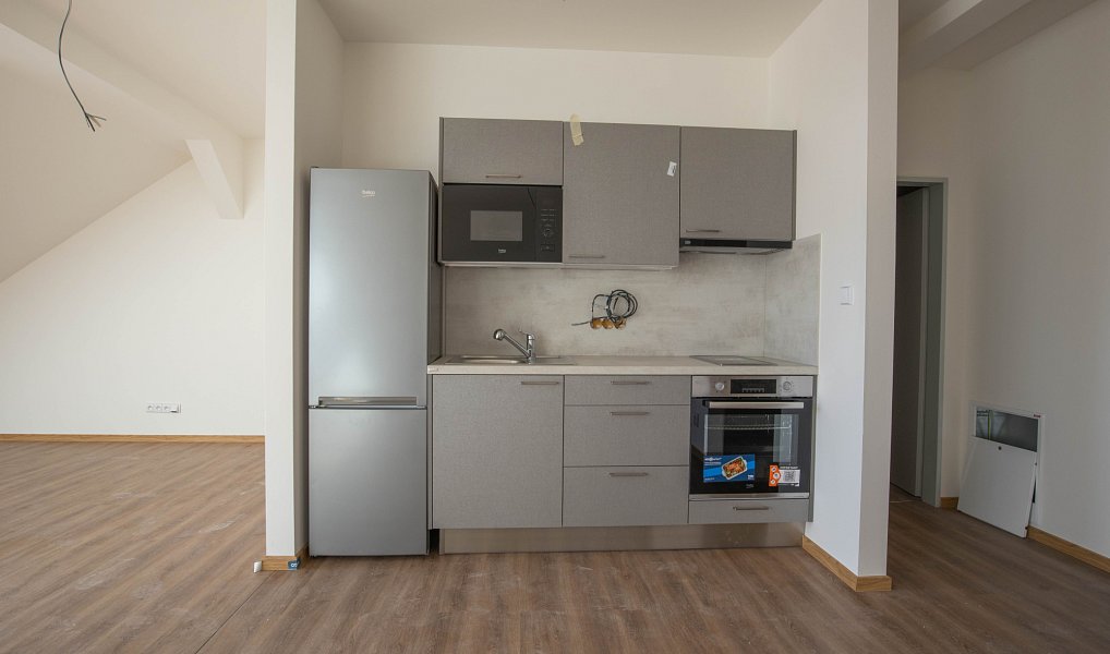 Pronájem kanceláře 63 m², Říčany – náhled fotky 5
