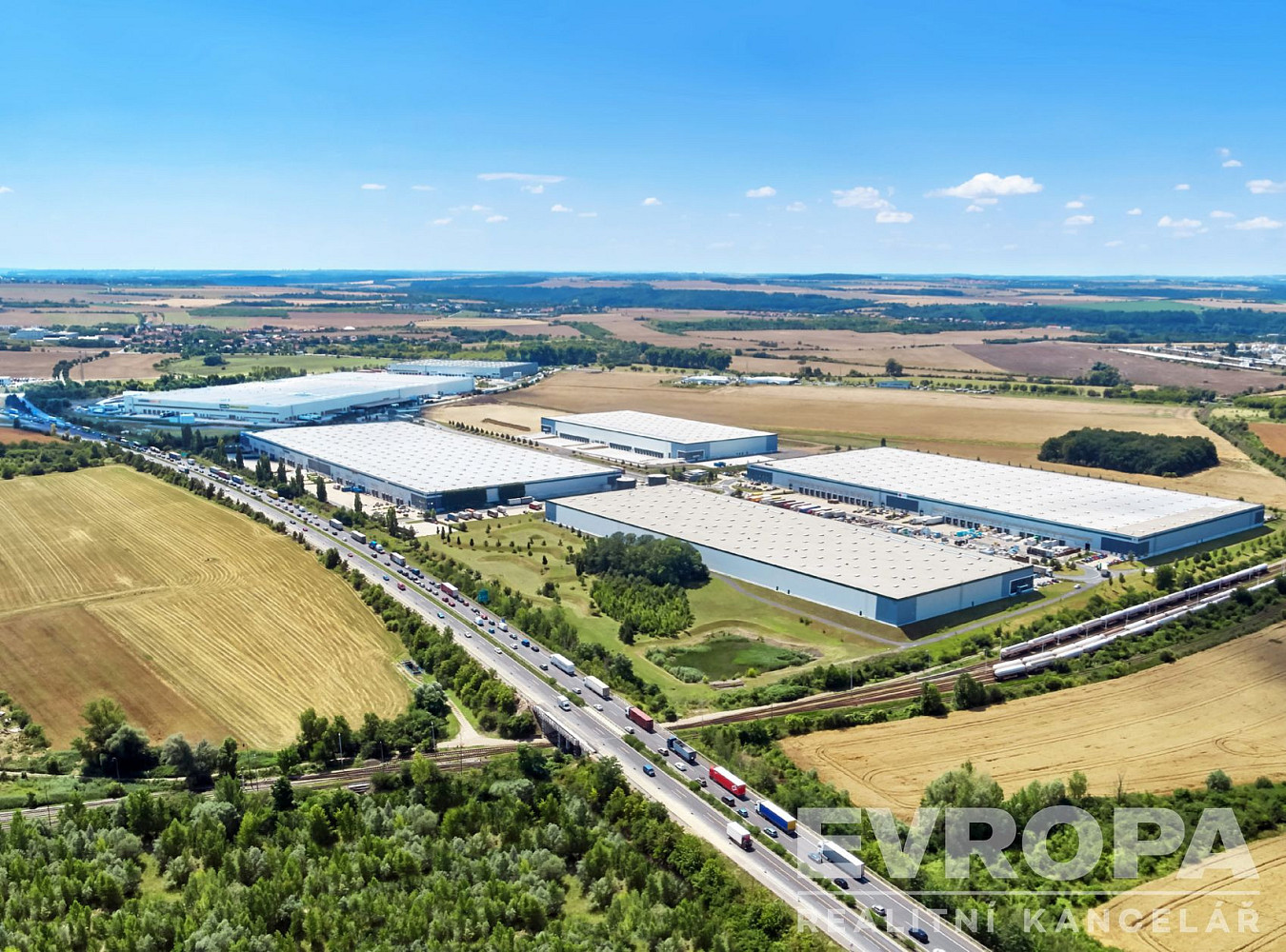 Pronájem skladovacích prostor 14 707 m² – fotografie 4