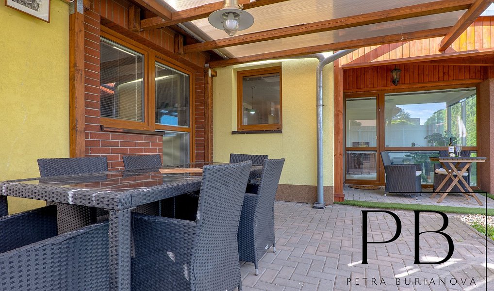 Prodej domu 145 m² s pozemkem 444 m², Ivančice – náhled fotky 12
