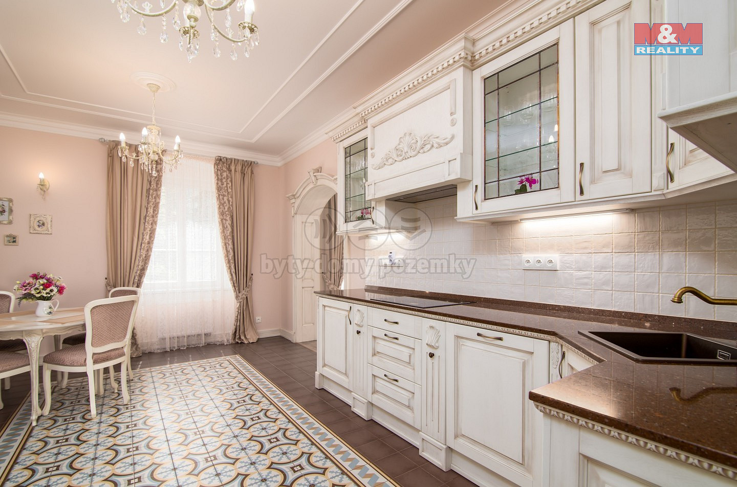 Prodej domu 630 m² s pozemkem 1 118 m² – pohled 6