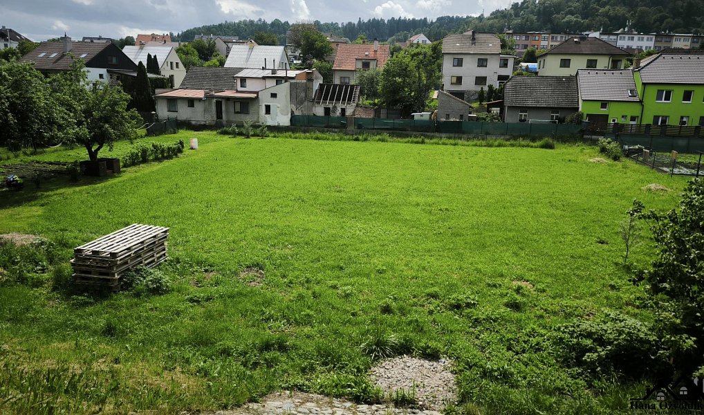 Prodej zahrady 550 m², Olešnice – náhled fotky 2