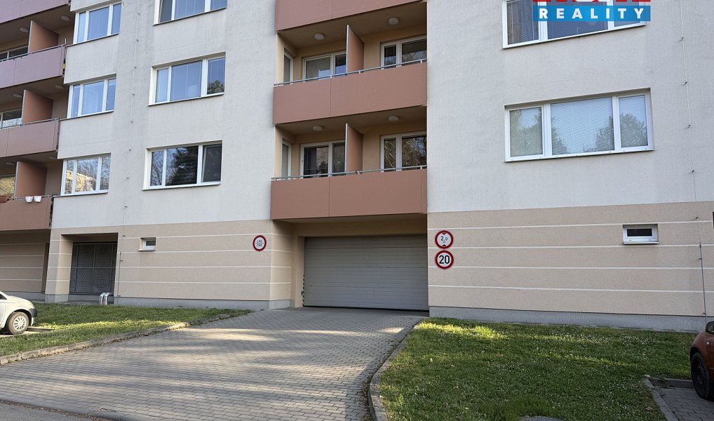 Prodej garážové stání, 10 m2, Zlín, ul. Dřevnická, Zlín – náhled fotky 3