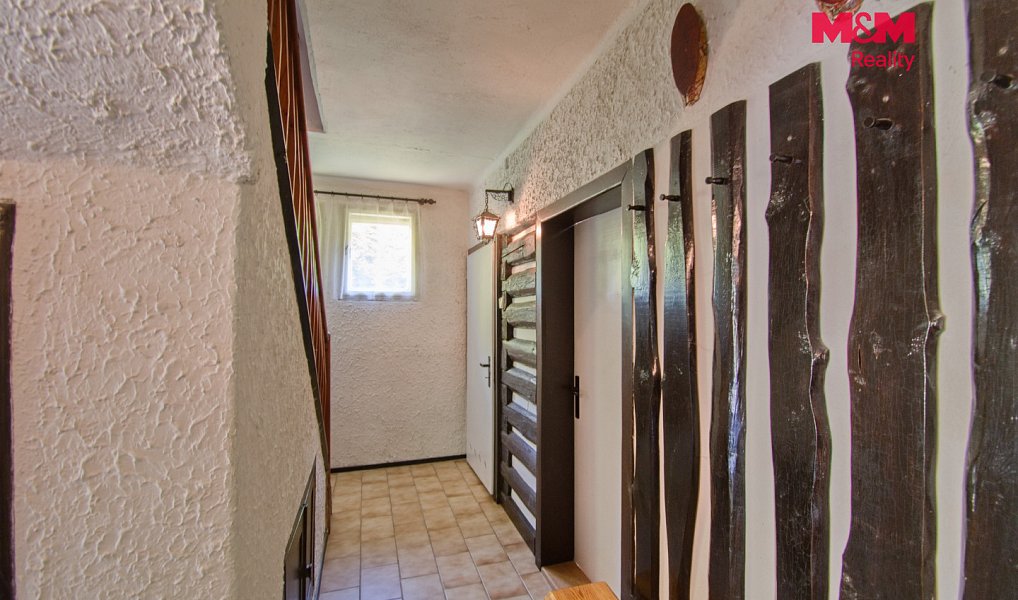 Prodej chaty/chalupy 175 m² s pozemkem 2 053 m², Valašské Meziříčí – náhled fotky 11