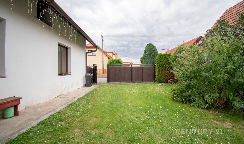 Prodej domu 105 m² s pozemkem 1 000 m², Hořín – náhled fotky 5