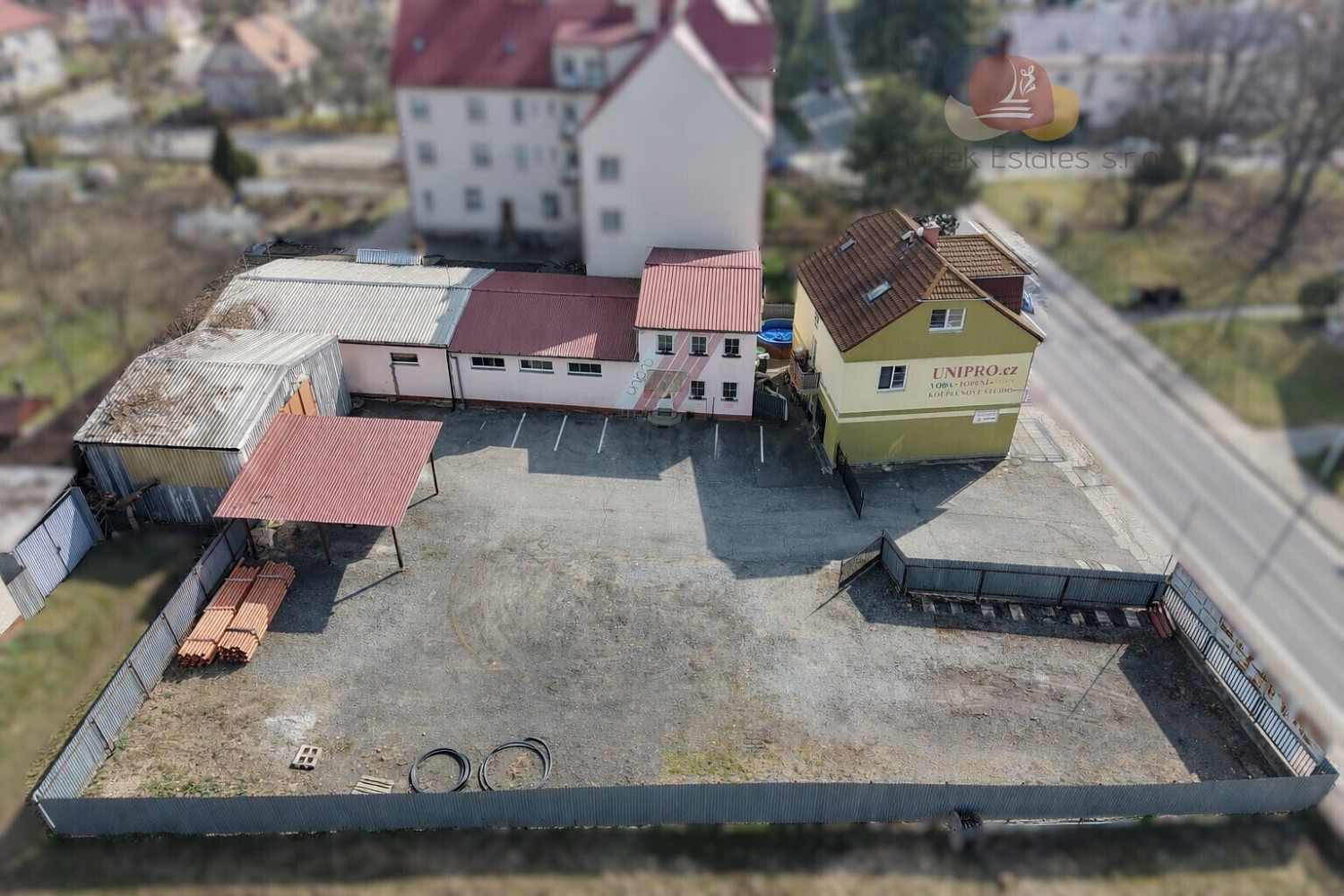 Prodej obchodních prostor 1 694 m² – fotografie 4