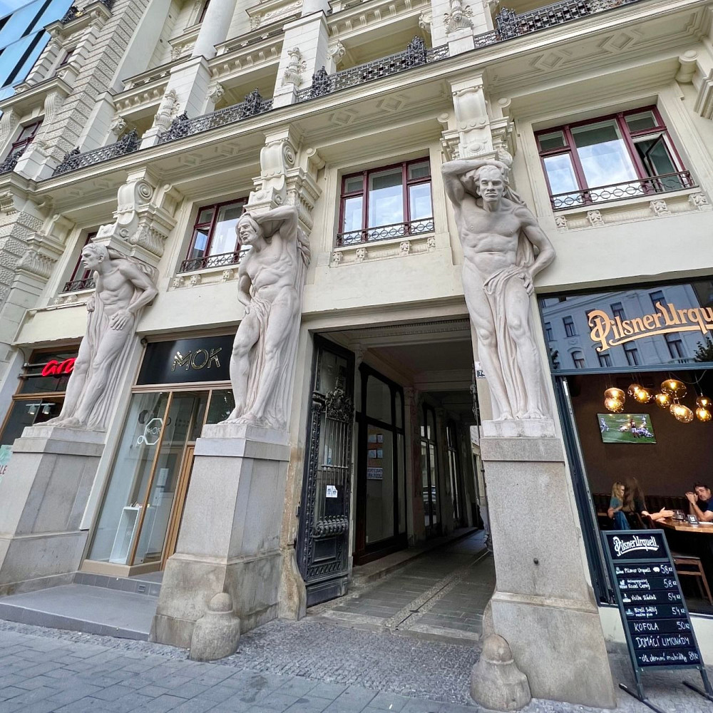 Pronájem restaurace 580 m² – fotografie 4