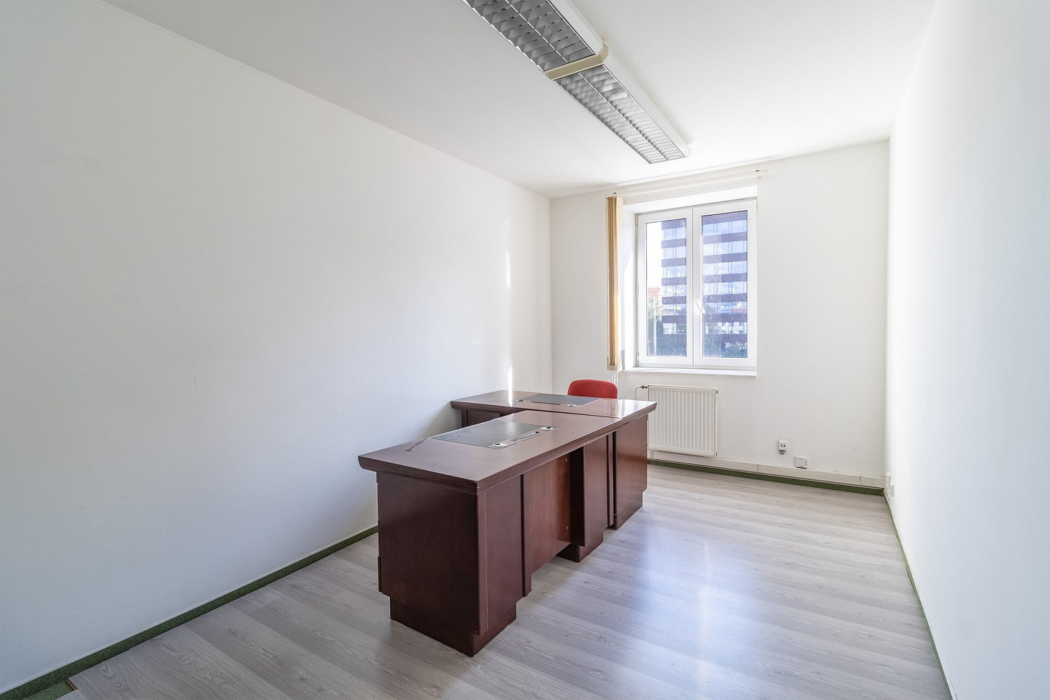 Pronájem kanceláře 124 m² — photo 4