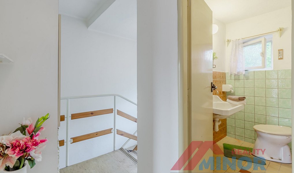 Prodej domu 190 m² s pozemkem 223 m², Řisuty – náhled fotky 12