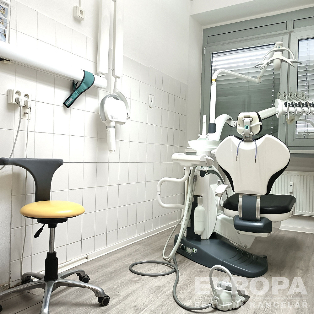 Pronájem komerčního objektu (jiného typu) 14 m² – fotografie 2