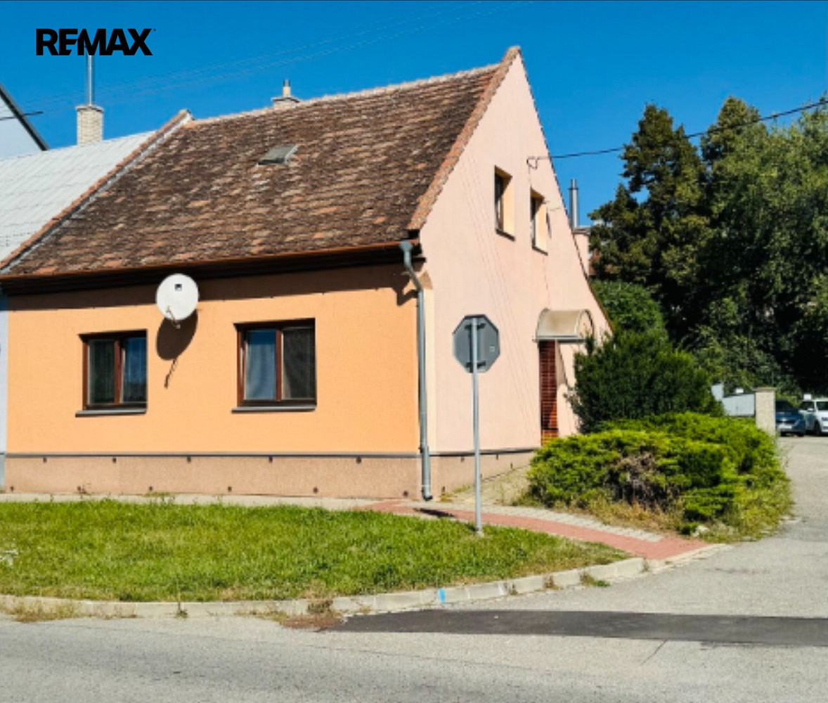 Prodej domu 130 m² s pozemkem 144 m²