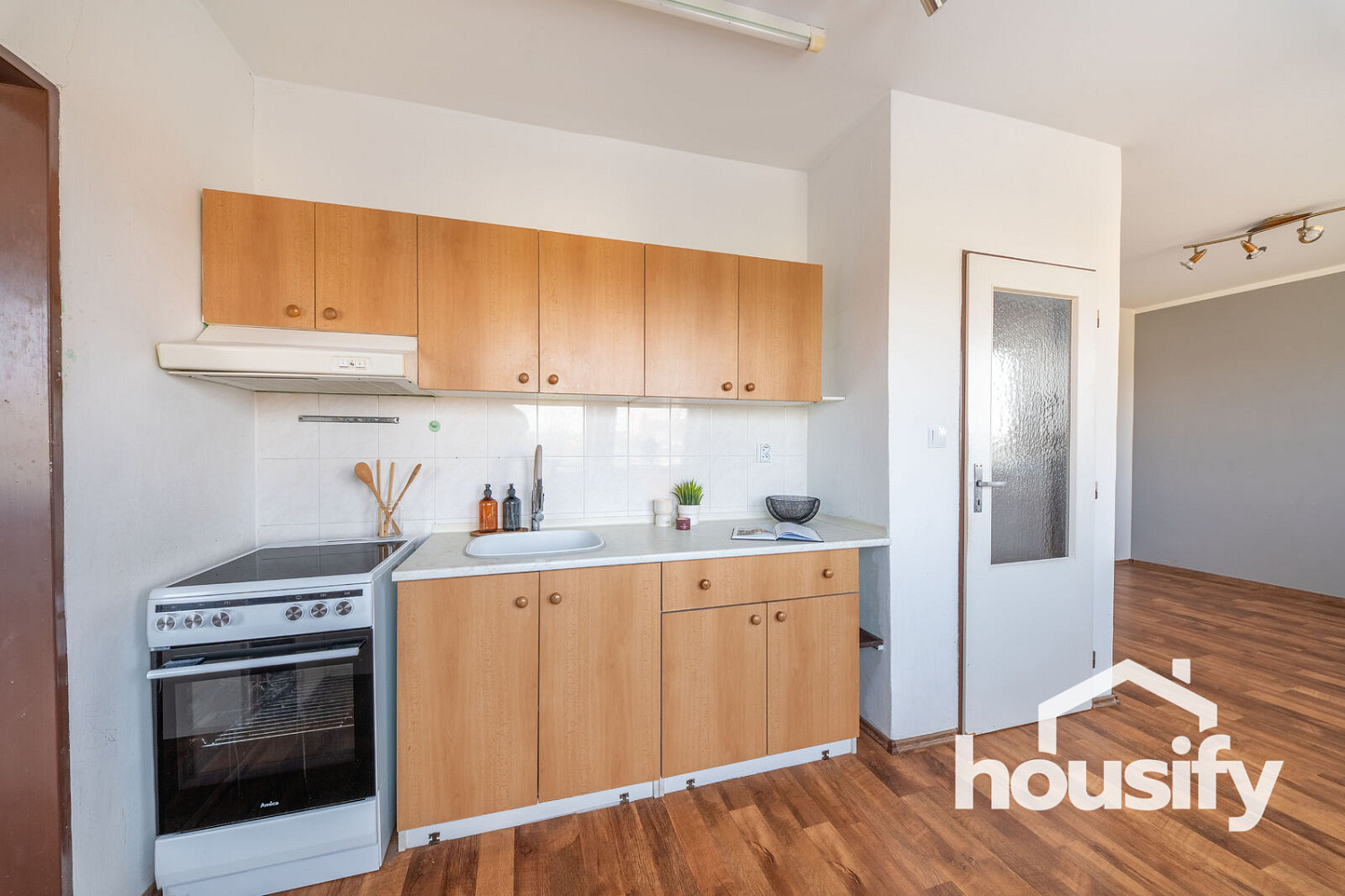 Pronájem bytu 2+kk 41 m² – fotografie 4