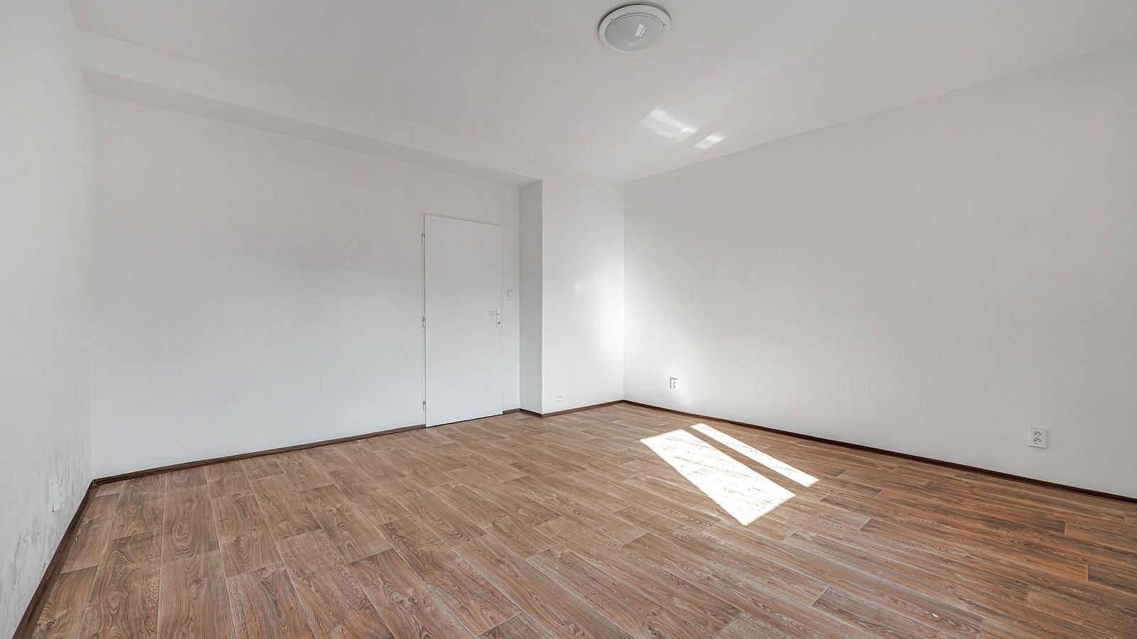 Prodej domu 326 m² s pozemkem 995 m² – další
