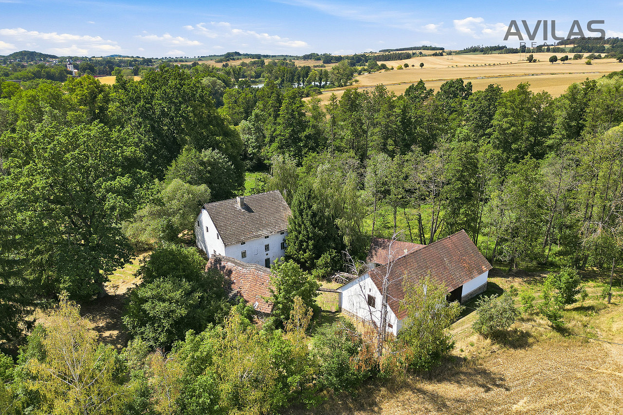 Prodej domu 120 m² s pozemkem 21 184 m²