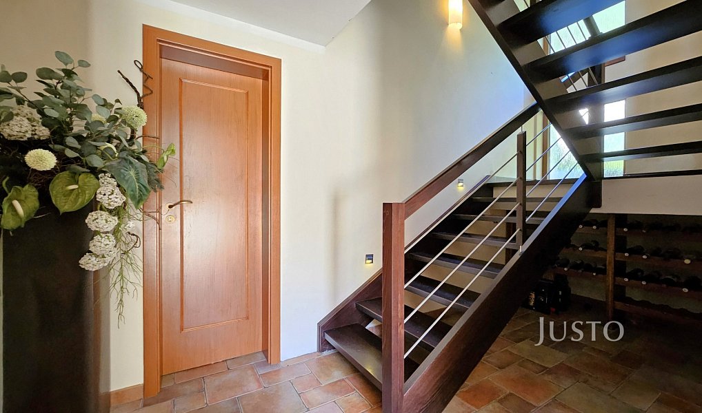 Prodej domu 322 m² s pozemkem 777 m², Písek – náhled fotky 3