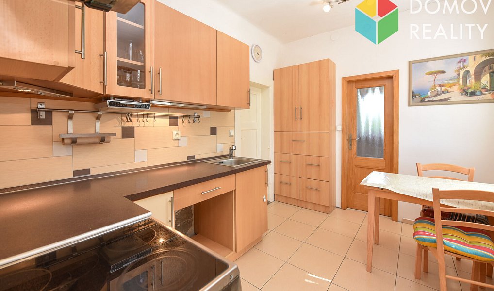 Prodej domu 220 m² s pozemkem 831 m², Beroun – náhled fotky 22