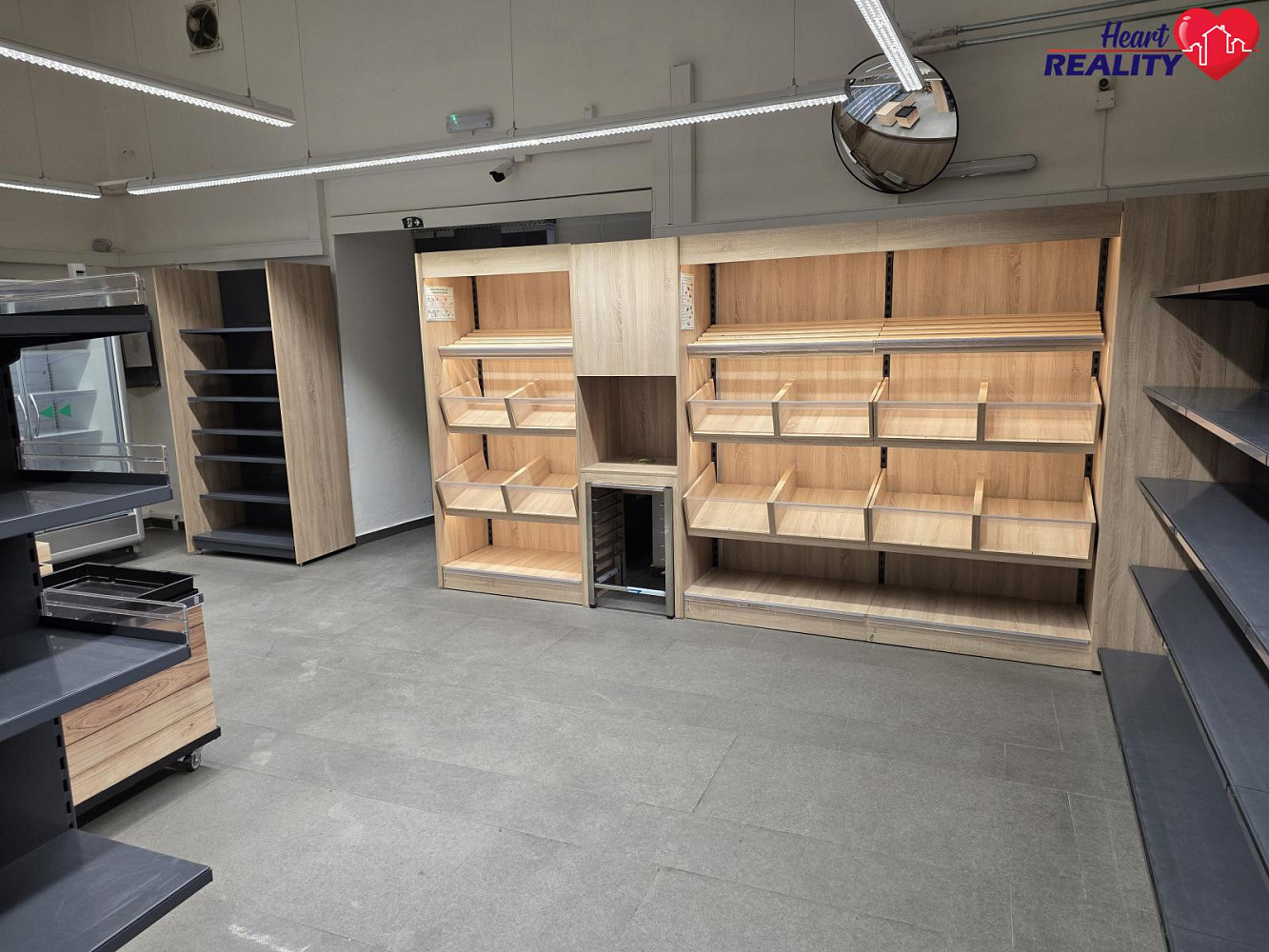 Pronájem obchodních prostor 198 m² – fotografie 5