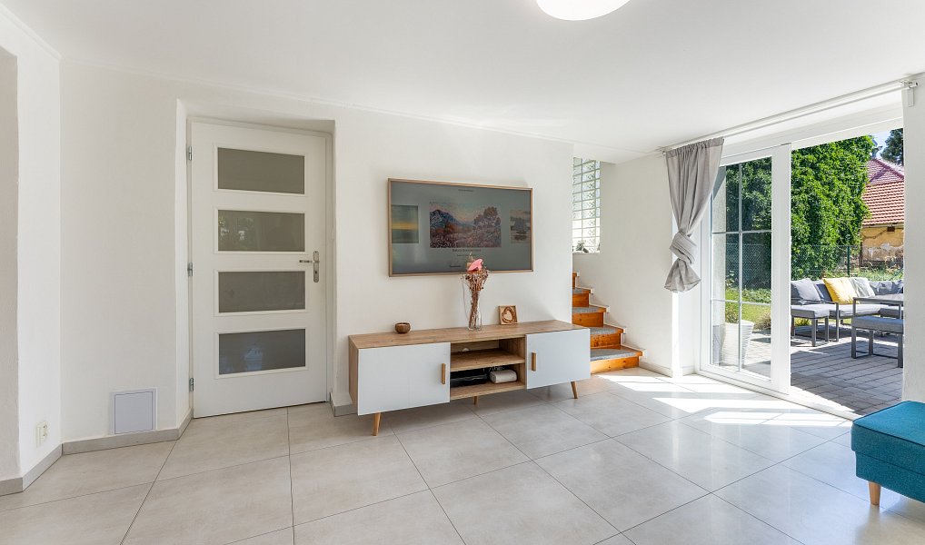 Prodej domu 162 m² s pozemkem 735 m², Horní Kruty – náhled fotky 38