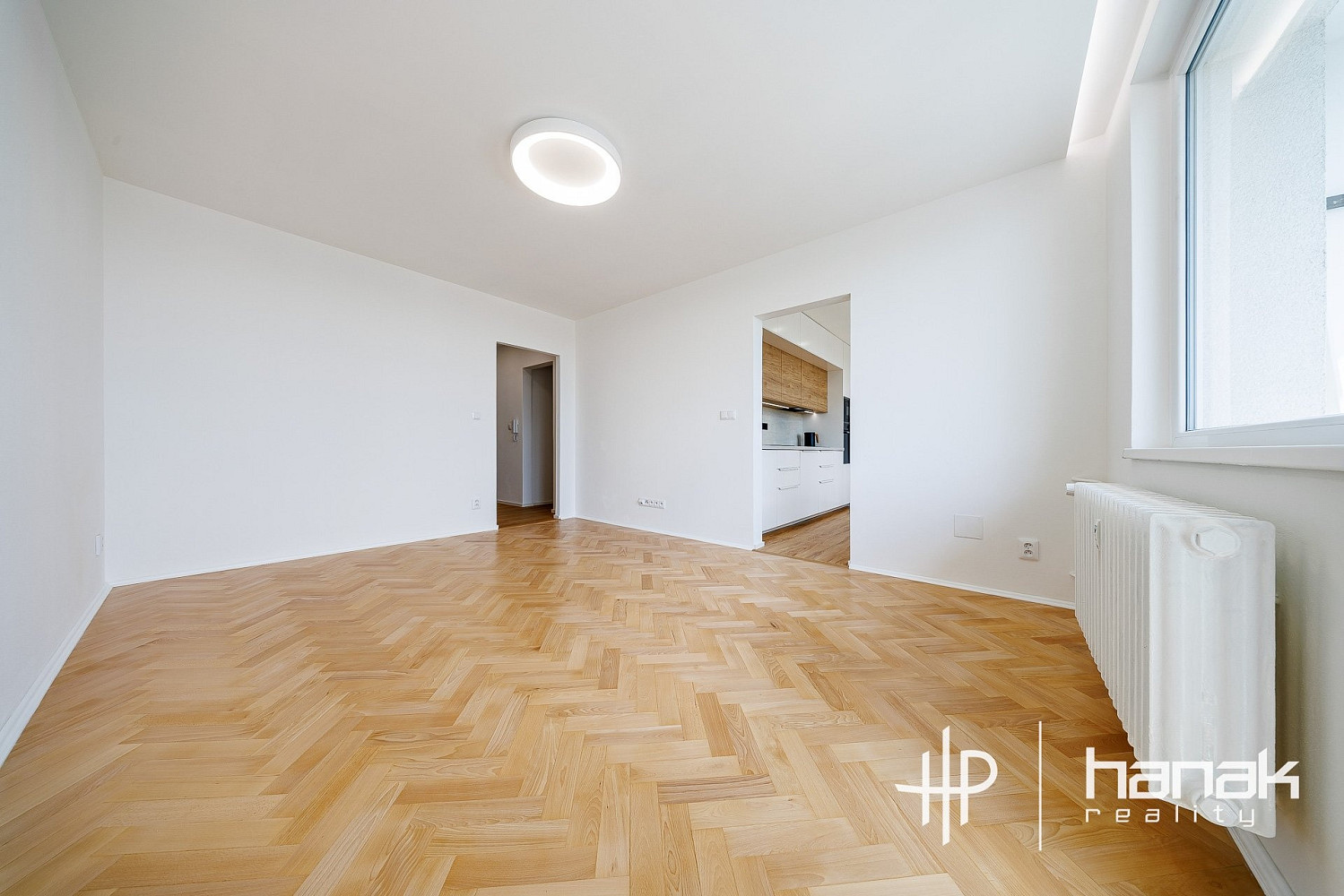 Pronájem bytu 3+1 60 m² – fotografie 2