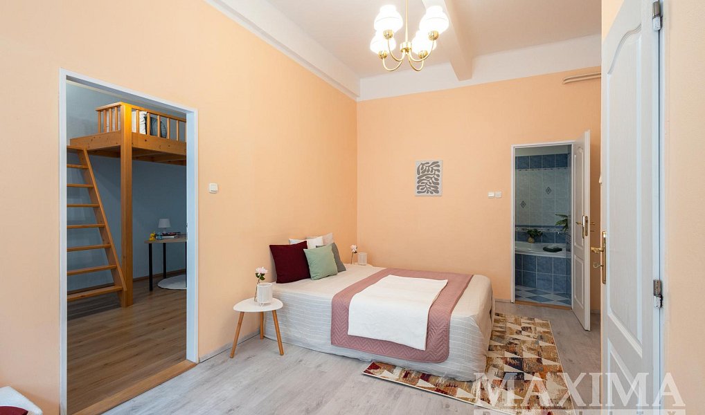 Prodej bytu 4+kk 89 m², Praha – náhled fotky 2