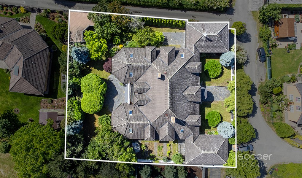 Prodej domu 598 m² s pozemkem 2 298 m², Říčany – náhled fotky 9
