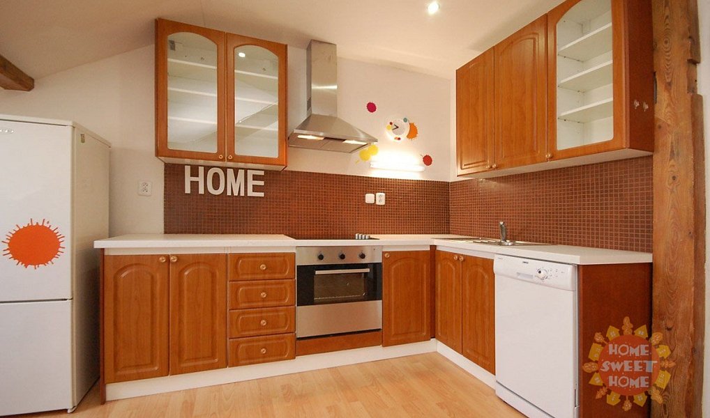 Pronájem bytu 1+kk 30 m², Praha – náhled fotky 3