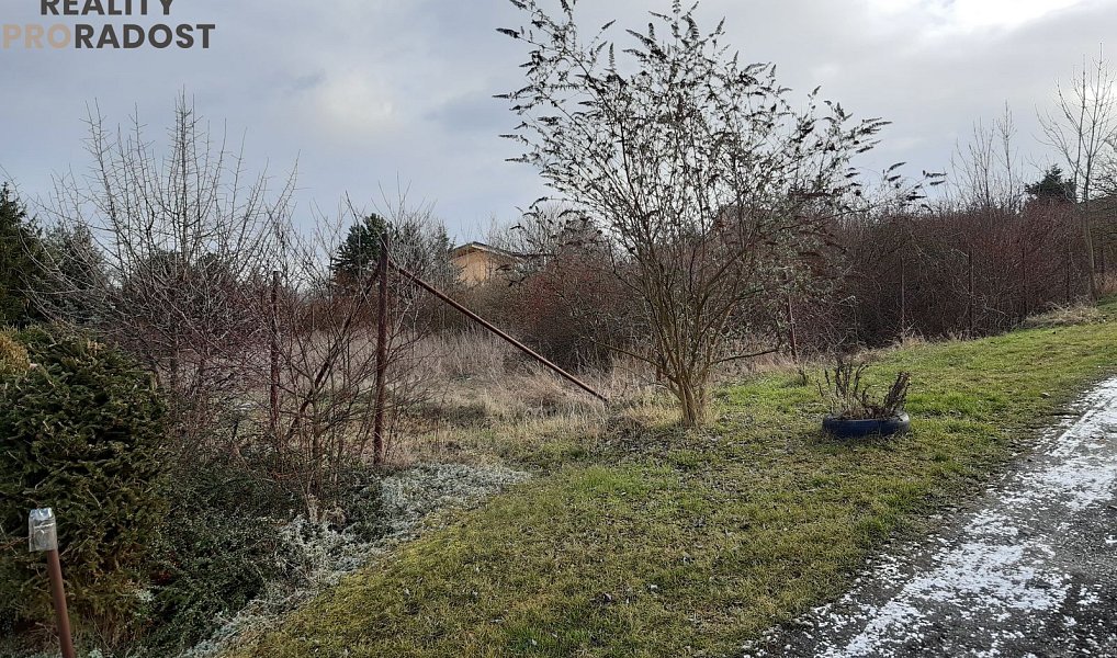 Prodej pozemku 585 m², Chbany – náhled fotky 8