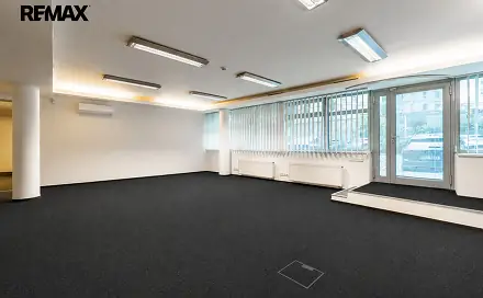Pronájem kanceláře 103 m², Kováků, Praha 5 - Smíchov