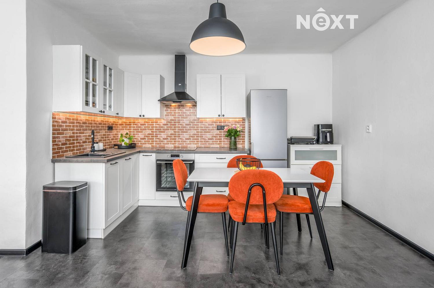 Prodej domu 250 m² s pozemkem 611 m² – fotografie 4