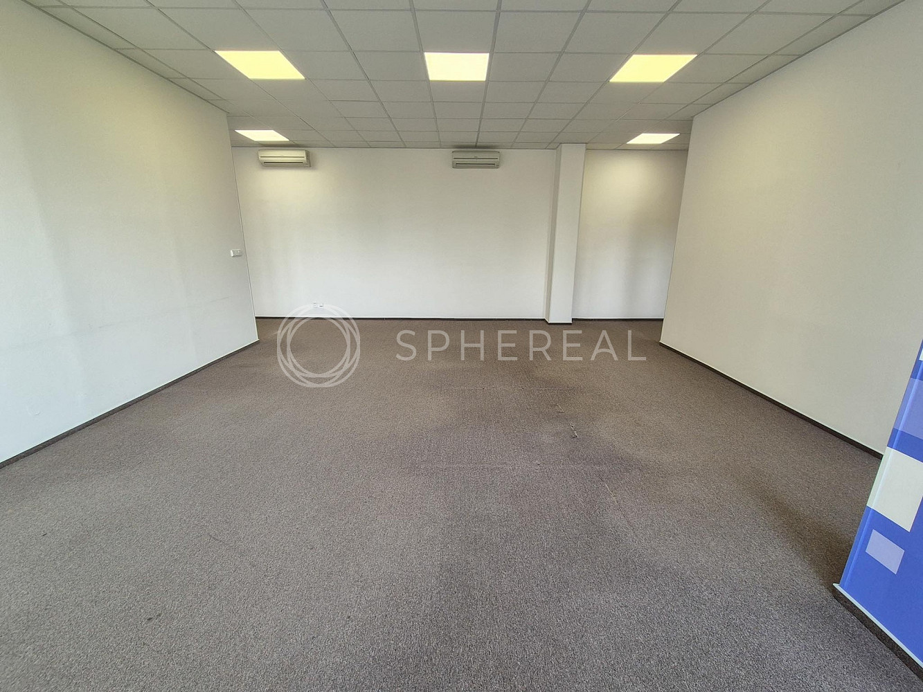 Pronájem kanceláře 344 m² — photo 3