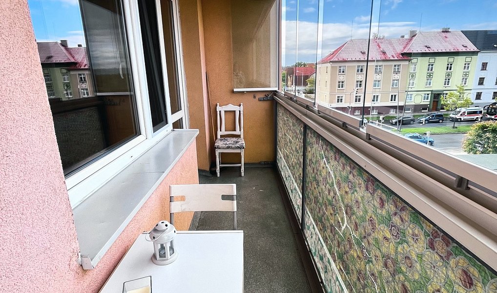 Pronájem bytu 1+kk 35 m², Kladno – náhled fotky 7