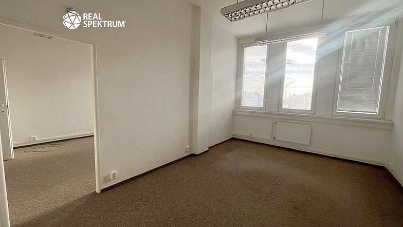 Pronájem klimatizovaného kancelářského celku 259 m², ulice Veveří, Brno – pohled 4